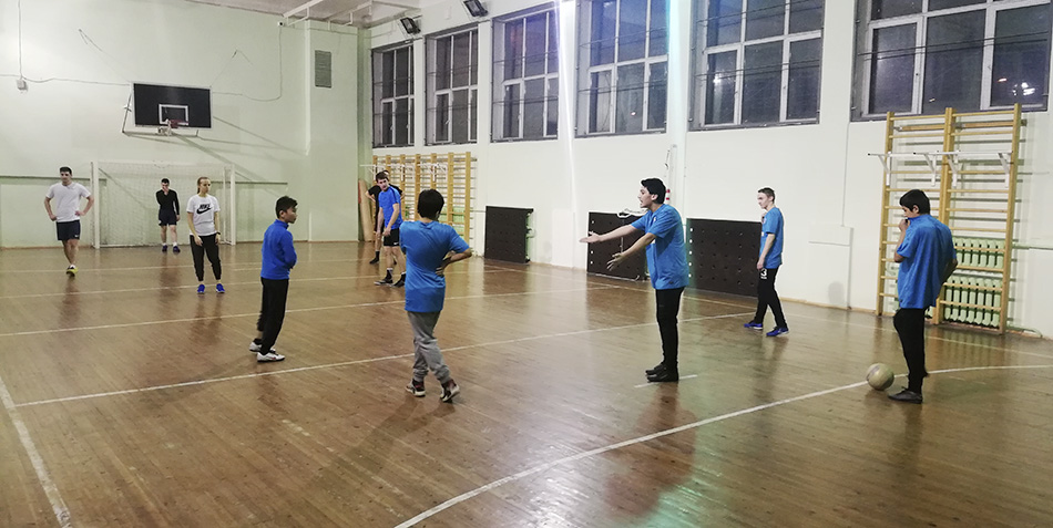 Дети против Nike: футбольный матч в Петербурге